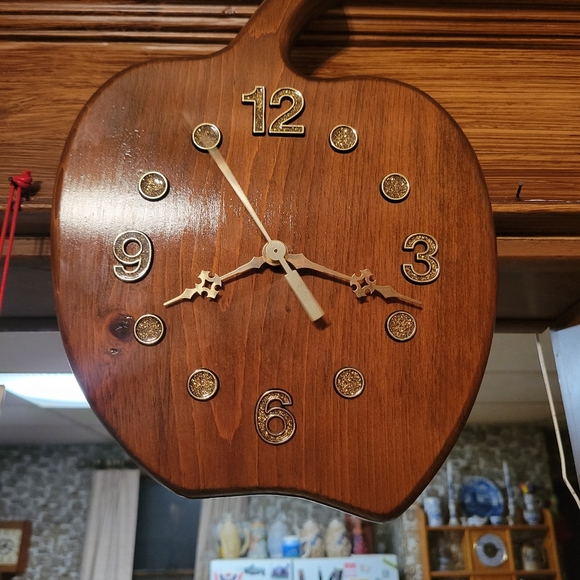 Meet your Posher, Ricky - Picture 8 of 15